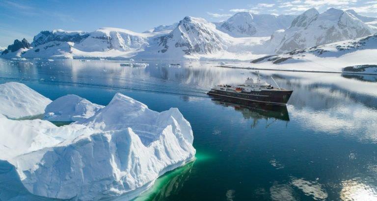 FUTURE - Skiing future in Antartic if we donot beat climate change FUTURE - Skiing future in Antartic if we donot beat climate change